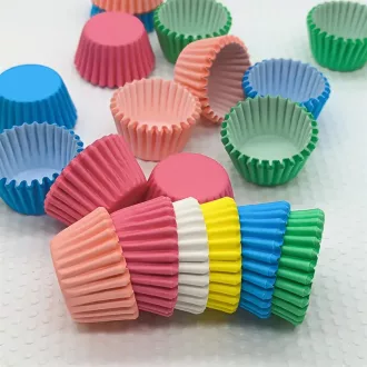 Muffin papír mini, kicsi méretű, színes 600 db/csomag