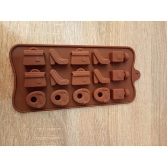   Csokoládé bonbon készítő forma-magassarkú,táska formákkal