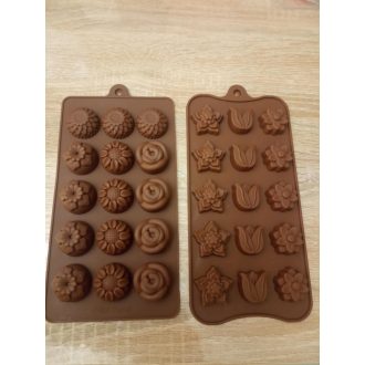 Virág formájú szilikon bonbon forma 15 adagos 2 db/csomag