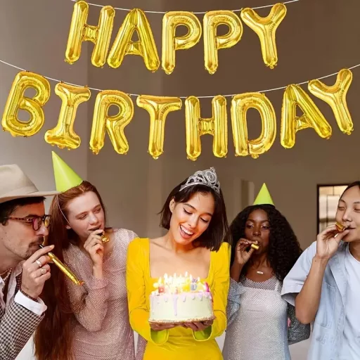 Party Kellék.  Arany színű Happy Birthday lufi füzér 